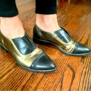 Jenni Kayne gold and black loafers